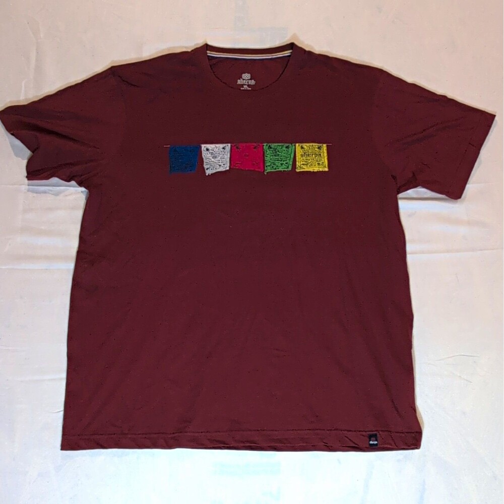 Sherpa Mens XL Burgundy Graphic Print Crew Neck Short Sleeve T-Shirt Made India